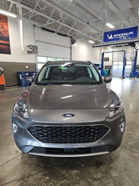 Used 2022 Ford Escape SEL image 3