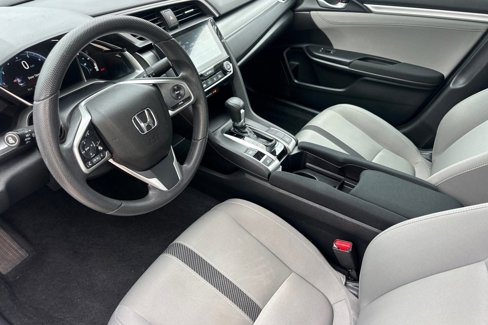 Used 2018 Honda Civic EX image 4