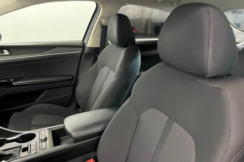 Used 2023 Kia K5 LXS image 17