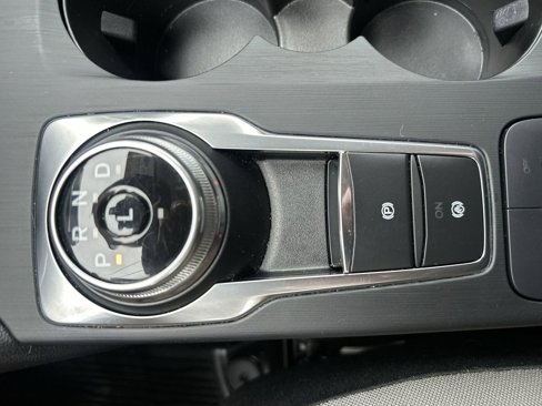 Certified 2022 Ford Escape SE w/ SE Sport Appearance Package image 20