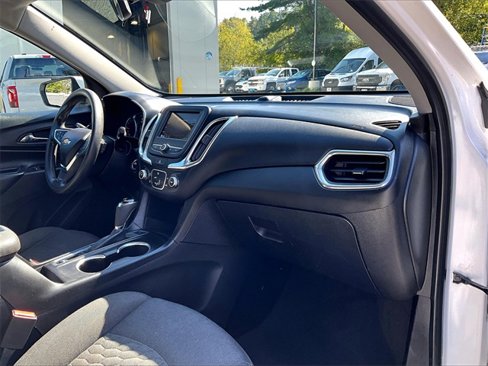 Used 2019 Chevrolet Equinox LT image 17