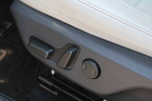 Certified 2023 Kia Niro EX Touring image 22