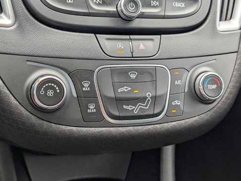 Used 2024 Chevrolet Malibu LS w/ Driver Confidence Package image 23