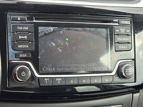 Used 2018 Nissan Sentra SV image 5
