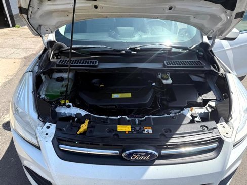 Used 2013 Ford Escape SE image 22