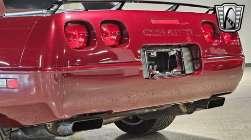 Used 1993 Chevrolet Corvette Convertible image 7