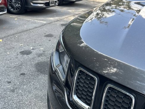 Used 2018 Jeep Compass Latitude w/ Cold Weather Group image 13