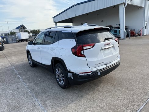 Used 2023 GMC Terrain SLT image 10