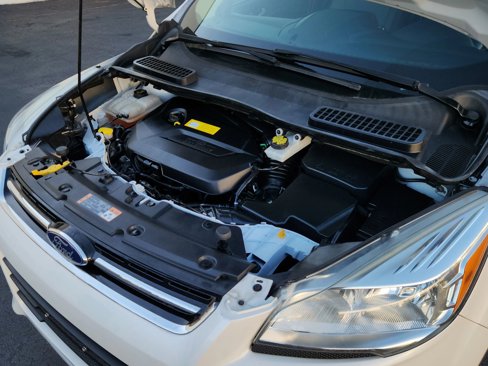 Used 2015 Ford Escape SE w/ Equipment Group 201A image 19