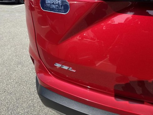 Used 2024 Ford Edge SEL image 6