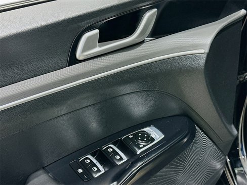 Used 2023 Kia K5 GT-Line image 18