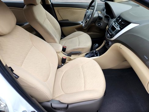 Used 2014 Hyundai Accent GLS w/ Option Group 2 image 12
