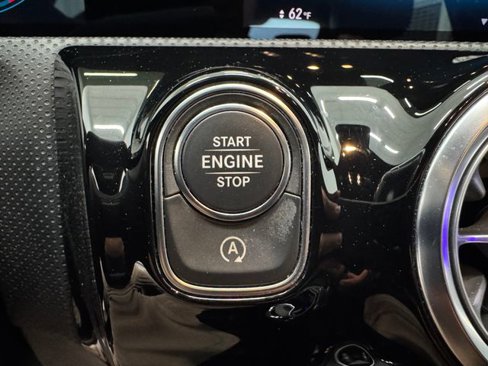 Used 2021 Mercedes-Benz CLA 250 image 26