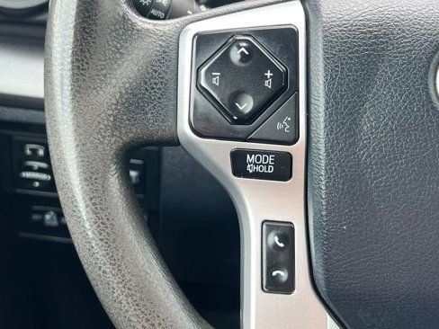 Used 2018 Toyota Tundra SR5 image 35