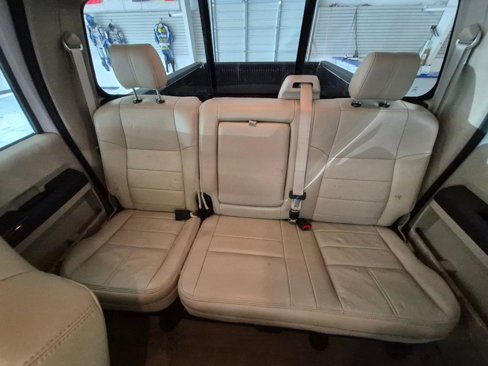Used 2010 Ford F350 Lariat image 14