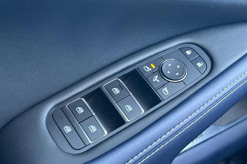 New 2026 INFINITI QX60 Luxe w/ Dark Cargo Package image 11