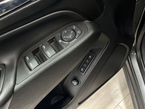Used 2021 Chevrolet Equinox LT image 29