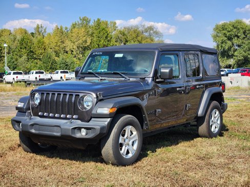 Used 2022 Jeep Wrangler Unlimited Sport image 16