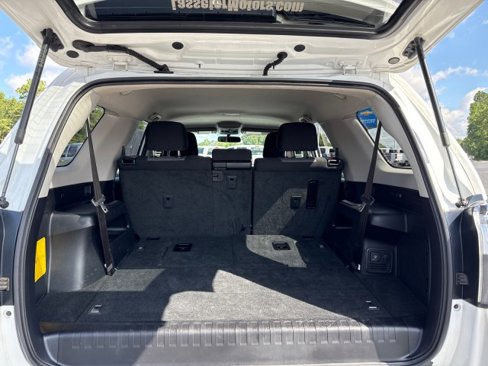 Used 2018 Toyota 4Runner SR5 image 16
