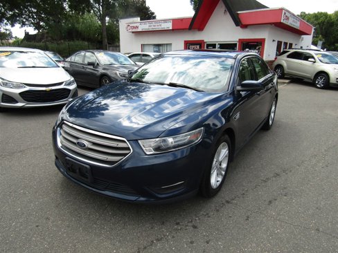 Used 2016 Ford Taurus SEL w/ Equipment Group 201A image 1