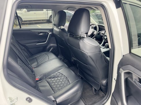 Used 2023 Toyota RAV4 XLE image 27