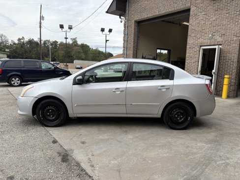 Used 2012 Nissan Sentra 2.0 S image 5