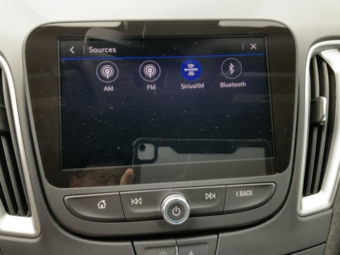 Used 2023 Chevrolet Malibu LT image 35