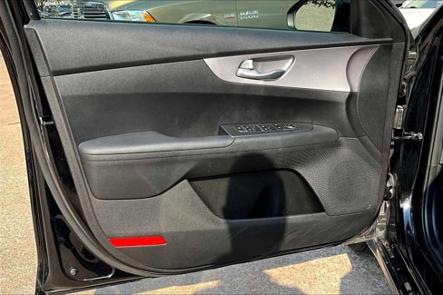 Certified 2023 Kia Forte LXS image 19