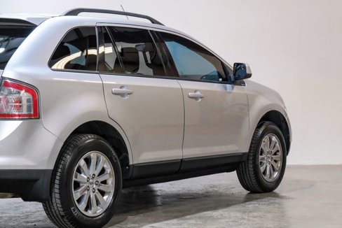 Used 2010 Ford Edge SEL image 15
