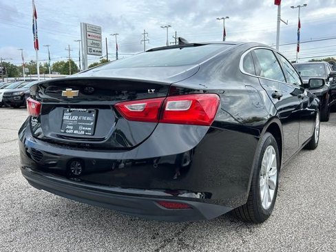 Used 2024 Chevrolet Malibu LT image 3