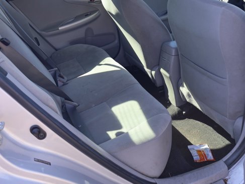 Used 2011 Toyota Corolla image 8