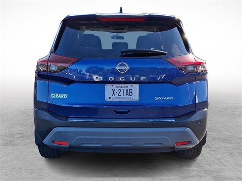 Used 2022 Nissan Rogue SV image 5