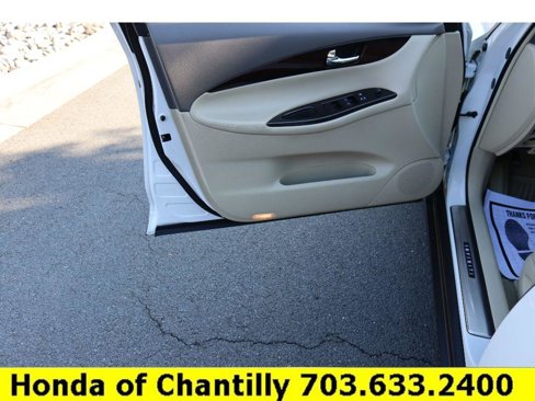 Used 2014 INFINITI QX50 Journey w/ Premium Package image 22