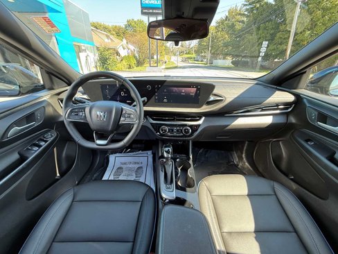 Used 2024 Buick Envista Sport Touring w/ Convenience I Package image 10