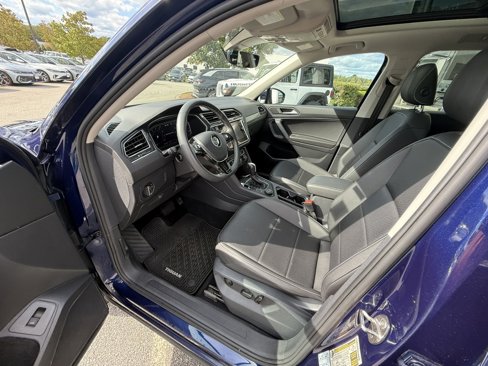 Used 2021 Volkswagen Tiguan SEL image 10