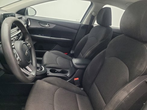 Used 2021 Kia Forte LXS image 17
