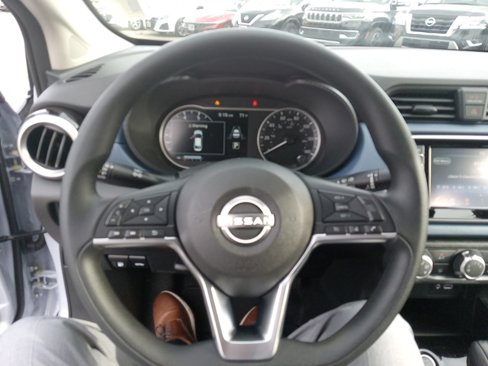 New 2024 Nissan Versa SV w/ Trunk Package image 13