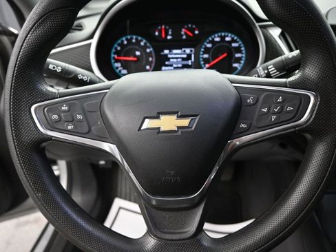 Used 2019 Chevrolet Malibu LS image 13