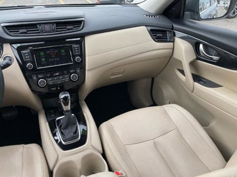 Certified 2019 Nissan Rogue SL image 9