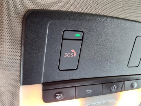 Used 2023 Nissan Rogue SV image 20