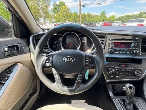 Used 2013 Kia Optima LX image 10