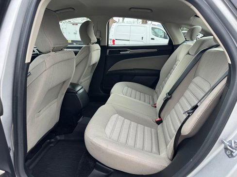Used 2017 Ford Fusion S image 31