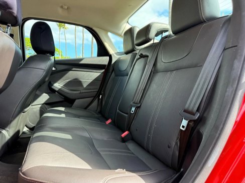 Used 2014 Ford Focus SE w/ Equipment Group 201A image 11
