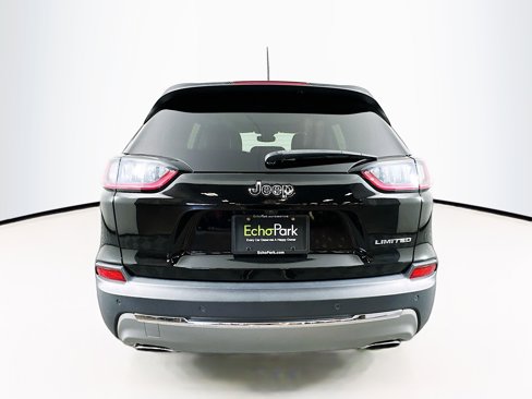 Used 2021 Jeep Cherokee Limited w/ Elite Package image 7