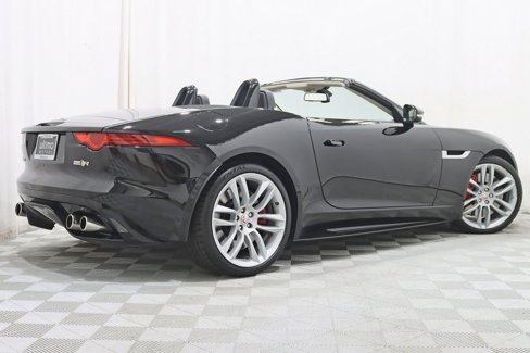 Used 2016 Jaguar F-TYPE R w/ Suedecloth Interior Pack image 9