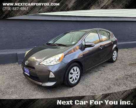 Used 2012 Toyota Prius C Two image 1