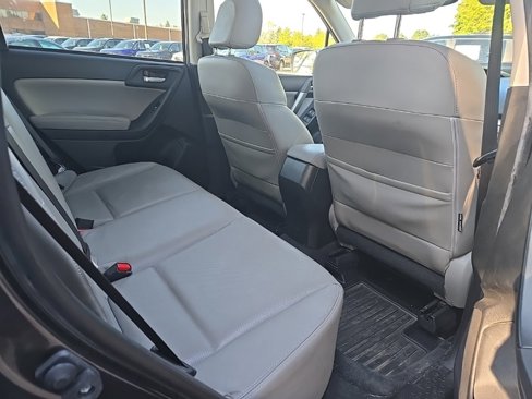 Used 2015 Subaru Forester 2.5i Limited w/ Protection Package #2 image 28