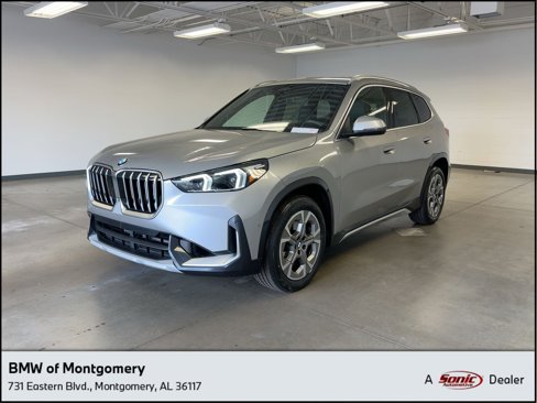 Used 2025 BMW X1 xDrive28i image 1