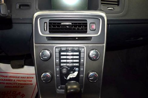 Used 2012 Volvo S60 T5 image 16