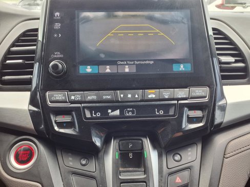 Certified 2018 Honda Odyssey EX-L image 13